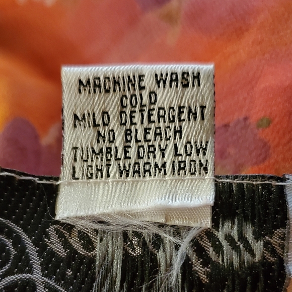 JMD Feminine Romantic Spring Dress 1XL Flowing, Airy, Ruffles Below the Knee EUC - Picture 11 of 12